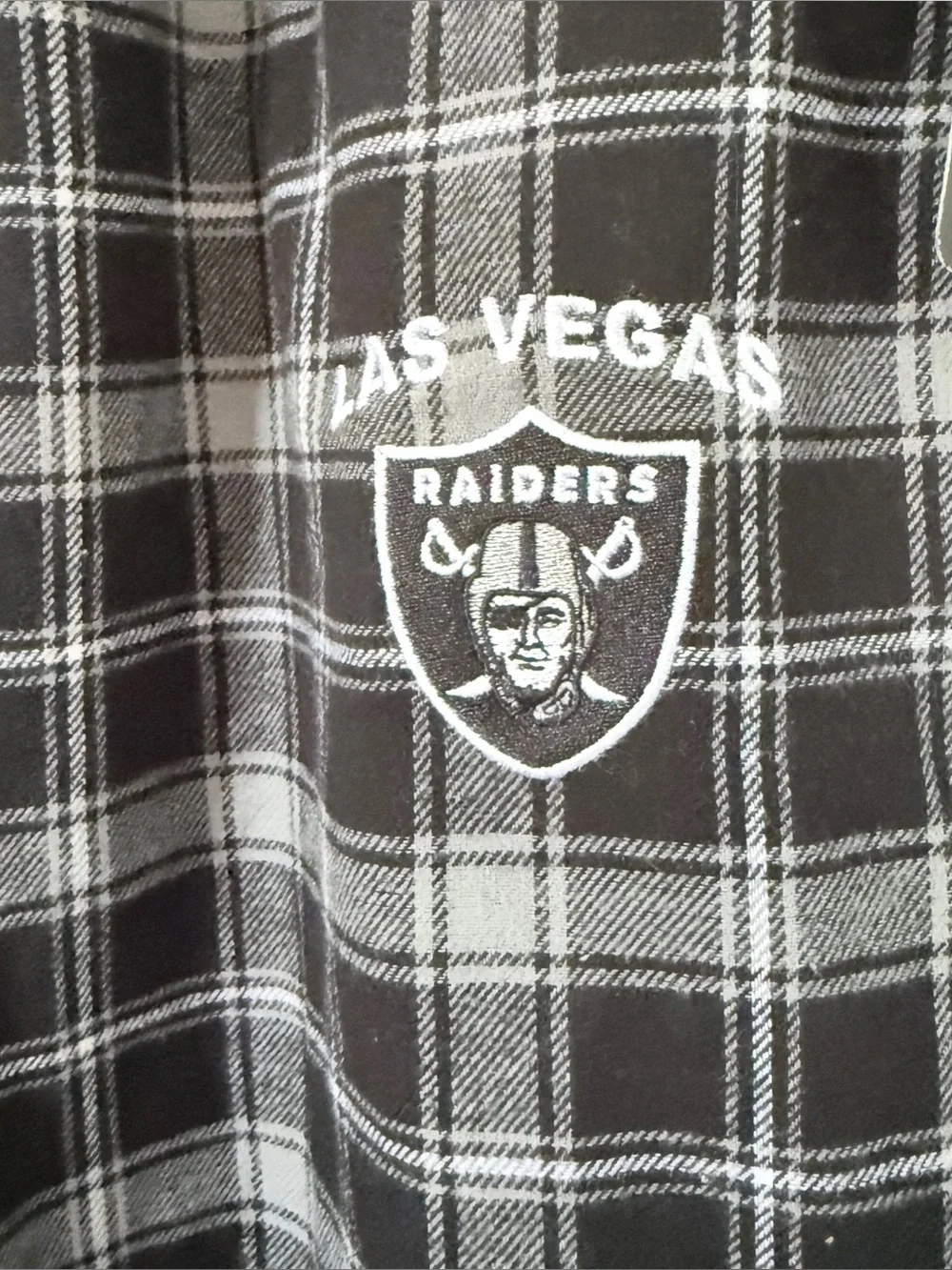 NFL Las Vegas Raiders Embroidered Logo Black White Plaid Sleepwear Pants Sz XL